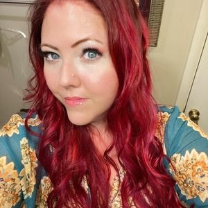 Meet your Posher, Delaney